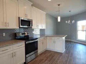 4706 Chanson Crossing in Crestview, FL - Building Photo - Building Photo