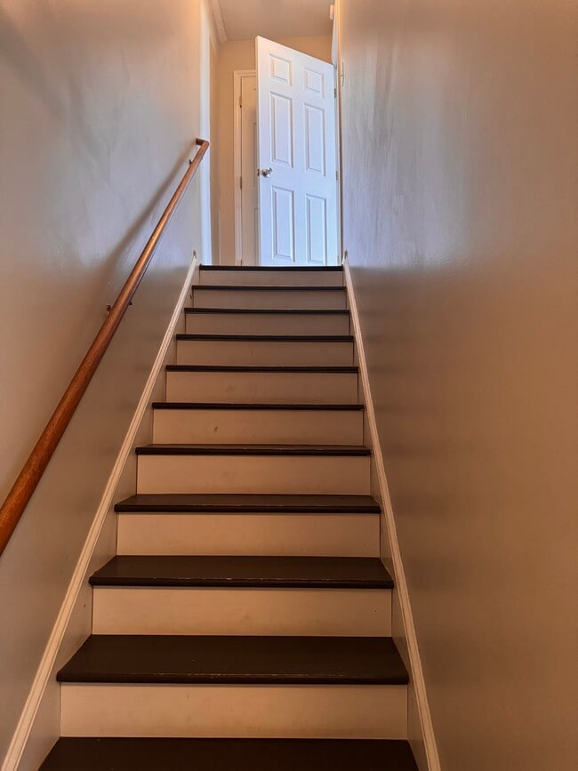 property at 4917 Miranda Dr
