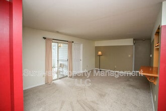 315 Steeplechase Ct in Deptford, NJ - Building Photo - Building Photo