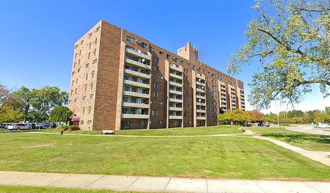 property at 920 John R Rd