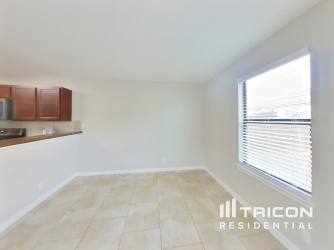 1027 Trail Driver Cove in Georgetown, TX - Building Photo - Building Photo