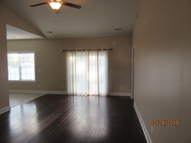 104 Belclare Way in Longs, SC - Building Photo - Building Photo