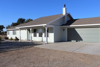 23430 Mackville Rd in Clements, CA - Building Photo - Building Photo