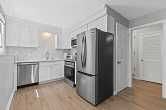 6 Summit Dr in Wallingford, CT - Building Photo - Building Photo