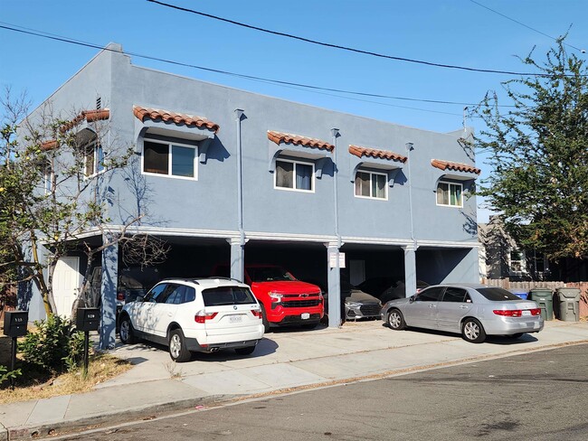 1038 E 8th St in National City, CA - Building Photo - Building Photo