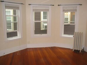 39 Chilton St, Unit 2 in Cambridge, MA - Building Photo - Building Photo