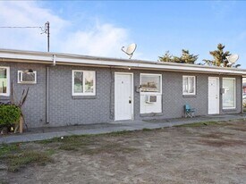 928 W Ruby St in Pasco, WA - Building Photo