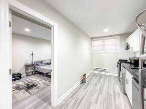 726 W Roscoe St in Chicago, IL - Building Photo - Building Photo