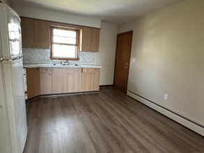 48 Arnold St in Waterbury, CT - Building Photo - Building Photo