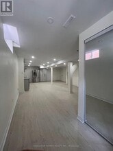 3074 Dalehurst Dr in Mississauga, ON - Building Photo - Building Photo