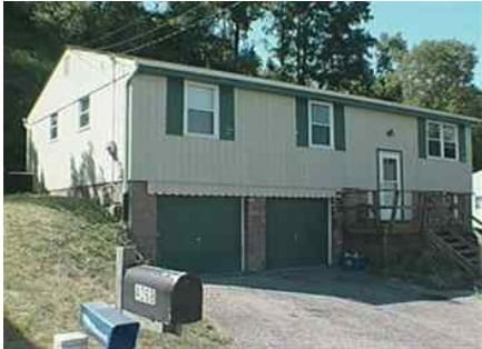 property at 4268 Sample Ct