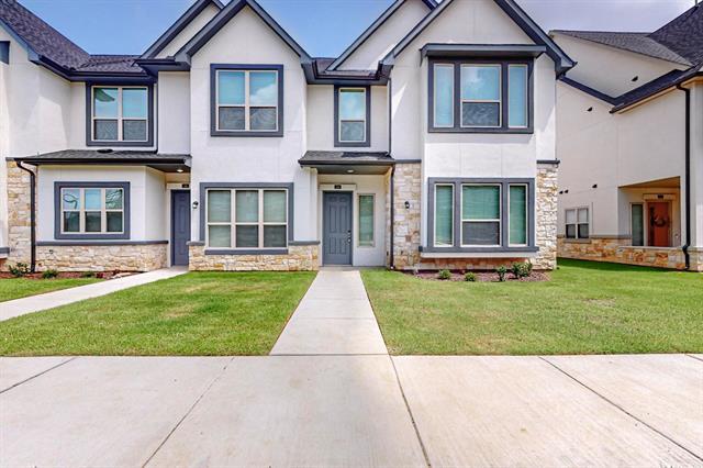 329 Mule Deer Mews in Little Elm, TX - Building Photo