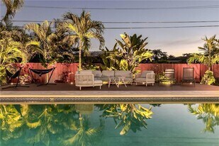 1984 Sailfish Pl, Unit 1706 in Pompano Beach, FL - Building Photo