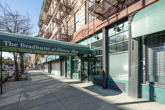 2611-2615 Frederick Douglass Blvd in New York, NY - Foto de edificio - Building Photo