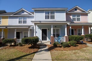 1915 Wayne St in Columbia, SC - Building Photo