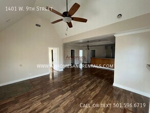 1401 W 9th St in North Little Rock, AR - Building Photo - Building Photo