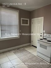 1623 Lincoln Ave in Evansville, IN - Building Photo - Building Photo