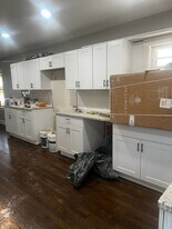 35 W 74 Terrace in Kansas City, MO - Building Photo