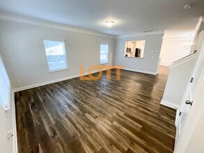 344 Arnold Mill Rd in Simpsonville, SC - Foto de edificio - Building Photo