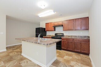 2108 Belmont Cir NE in Conyers, GA - Building Photo - Building Photo