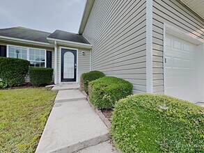 5195 Bridle Point Pkwy in Snellville, GA - Building Photo - Building Photo