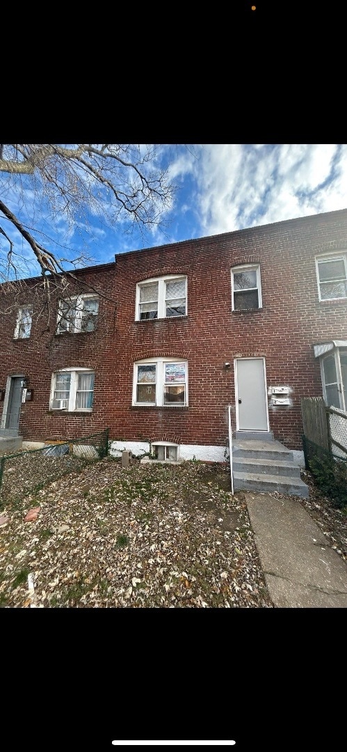 property at 3623 Everett St