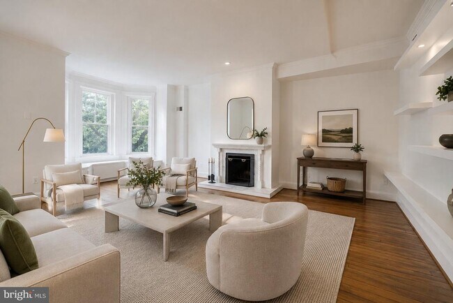 property at 2209 Washington Cir NW