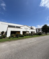 2715 Cherry Rd in Memphis, TN - Building Photo