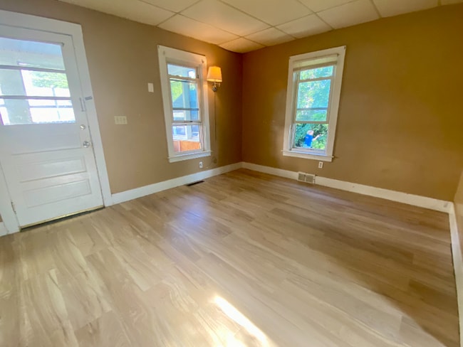 73 W Gibson St in Canandaigua, NY - Building Photo - Building Photo