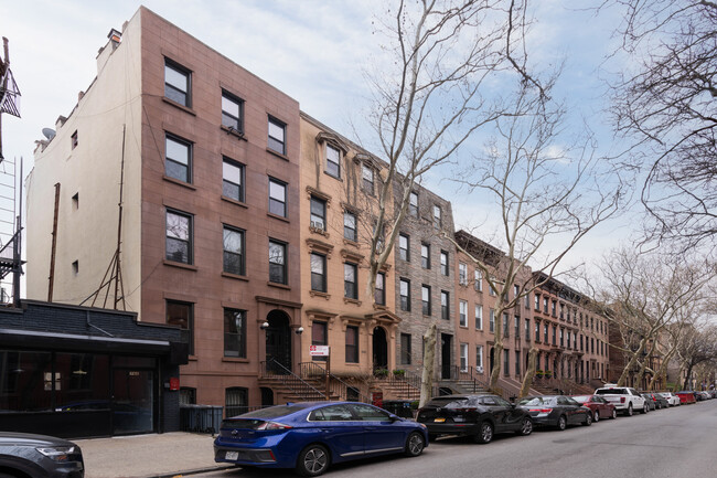 260 President Street in Brooklyn, NY - Foto de edificio - Building Photo