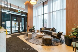 36 Olive Ave in Toronto, ON - Building Photo - Building Photo