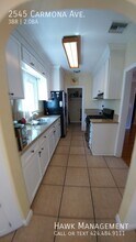 2545 Carmona Ave in Los Angeles, CA - Building Photo - Building Photo