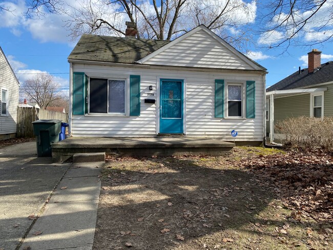 property at 2578 Hiawatha St