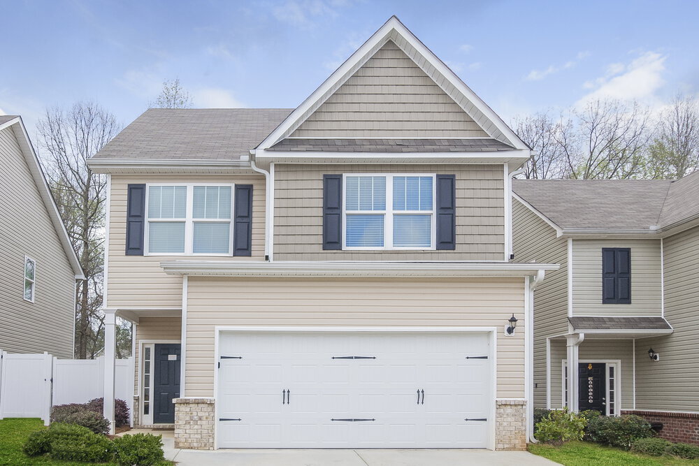 520 Hill Crest Cir in Hiram, GA - Building Photo
