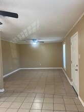 906 Cecile Blvd in Breaux Bridge, LA - Building Photo - Building Photo