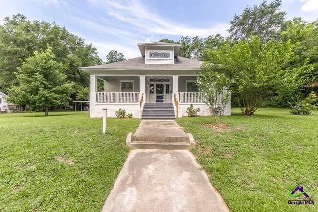 1147 Burton Ave in Macon, GA - Building Photo - Building Photo