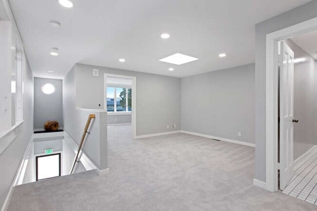 1315 Bridgeway in Sausalito, CA - Building Photo - Building Photo