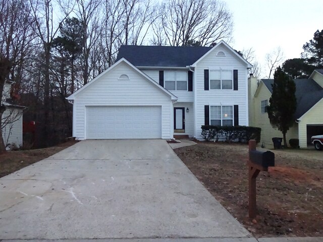 190 Paris Dr in Lawrenceville, GA - Building Photo