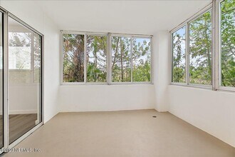 1800 The Greens Way in Jacksonville Beach, FL - Building Photo - Building Photo