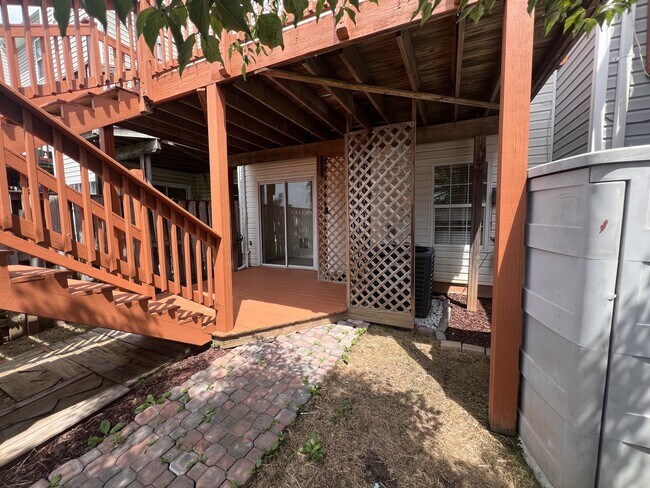 property at 8871 Dunstable Loop