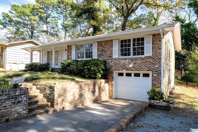 1213 Oakwood St in Birmingham, AL - Building Photo - Building Photo