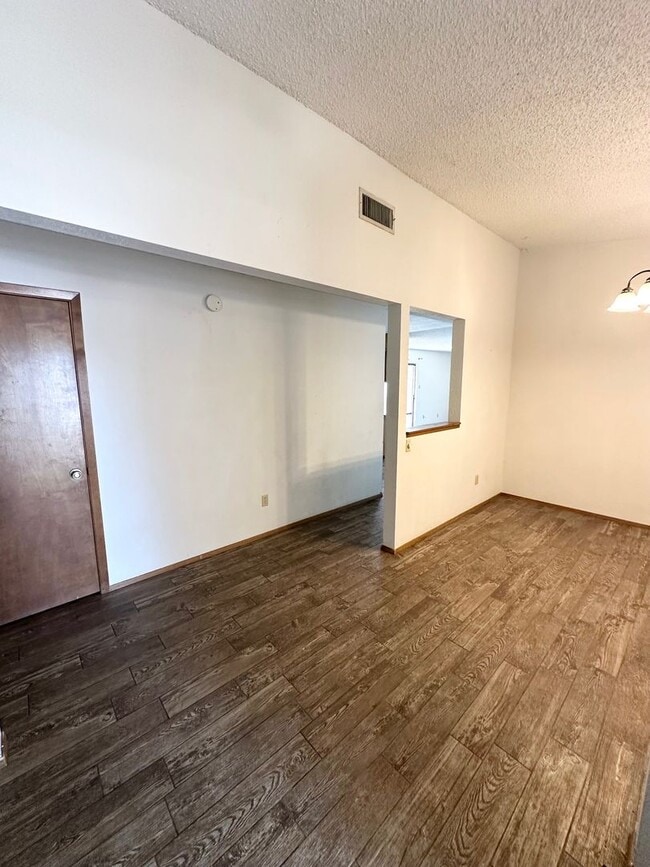 4500 Amistad Dr in Midland, TX - Building Photo - Building Photo