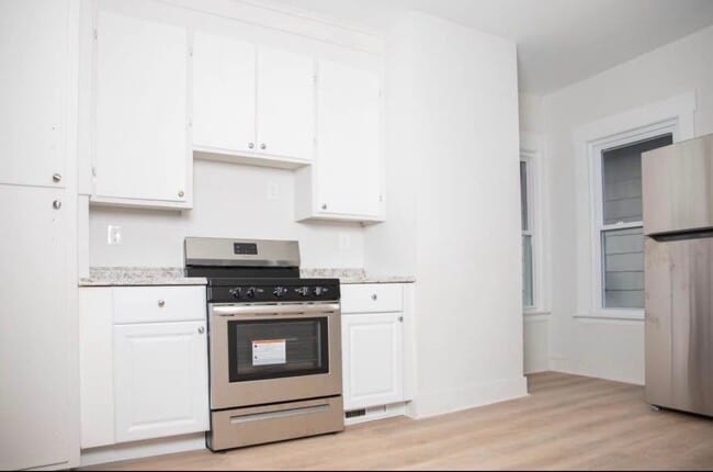 185 Butler St in Hamden, CT - Building Photo - Building Photo