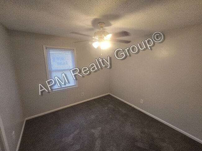 330 Hanbury Dr in Columbia, SC - Building Photo - Building Photo