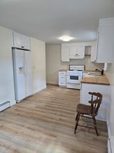 39 Christman Ave in Lowell, MA - Building Photo - Building Photo
