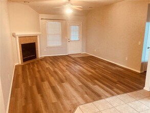 891 Sunflower St in Centerton, AR - Building Photo - Building Photo