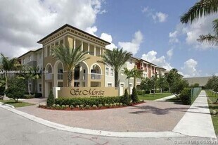 11401 NW 89th St in Doral, FL - Building Photo