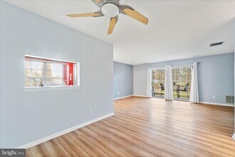 1607 Hawthorne Ct in Washington Township, NJ - Building Photo - Building Photo