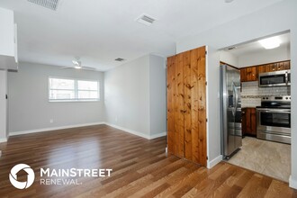 657 59th St S in St. Petersburg, FL - Building Photo - Building Photo