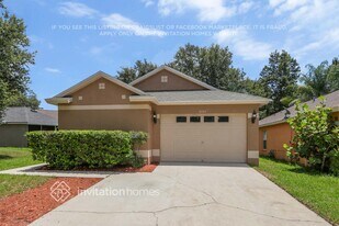 6706 Summer Haven Dr in Riverview, FL - Building Photo